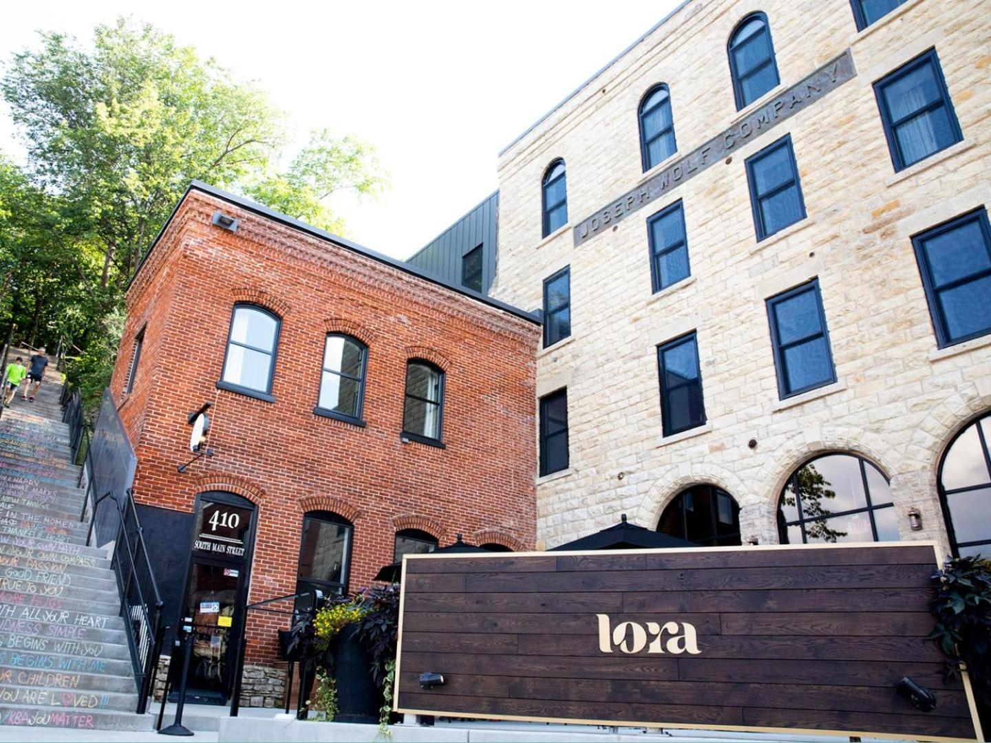 Lora Hotel Стилуотър Екстериор снимка